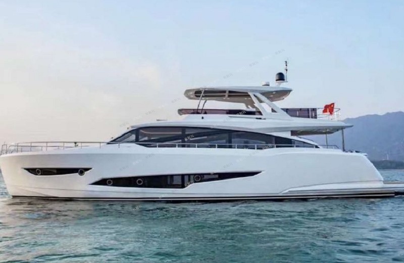 80英尺豪华商务游艇