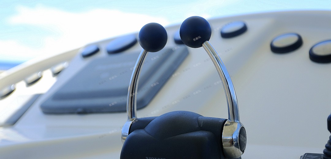 藍(lán)鯨3號(hào) 藍(lán)鯨3號(hào)