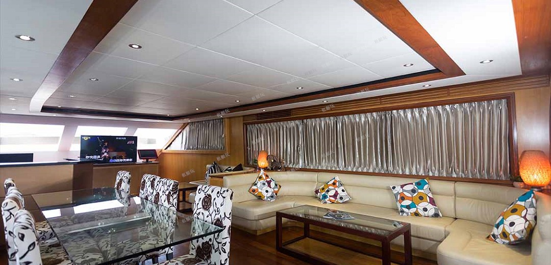 85英尺Description 85英尺Description