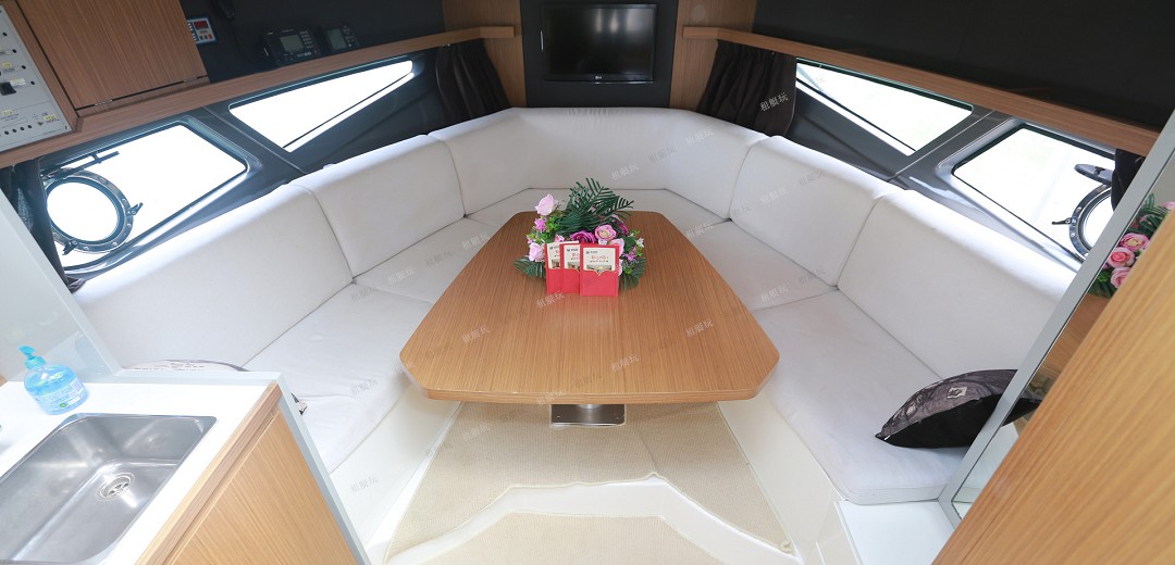 意大利34英尺 意大利34英尺